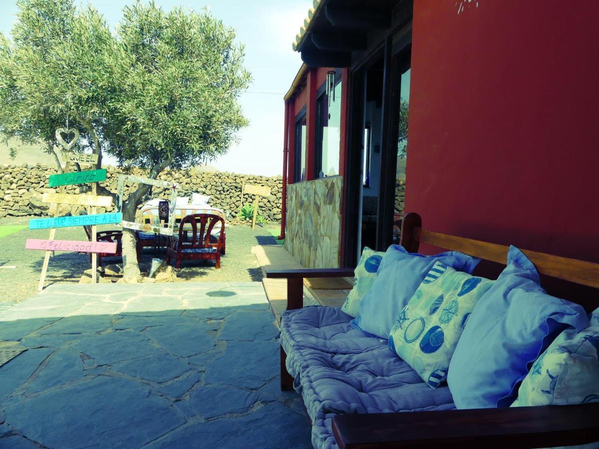 Warung Hotel Lajares Exterior photo